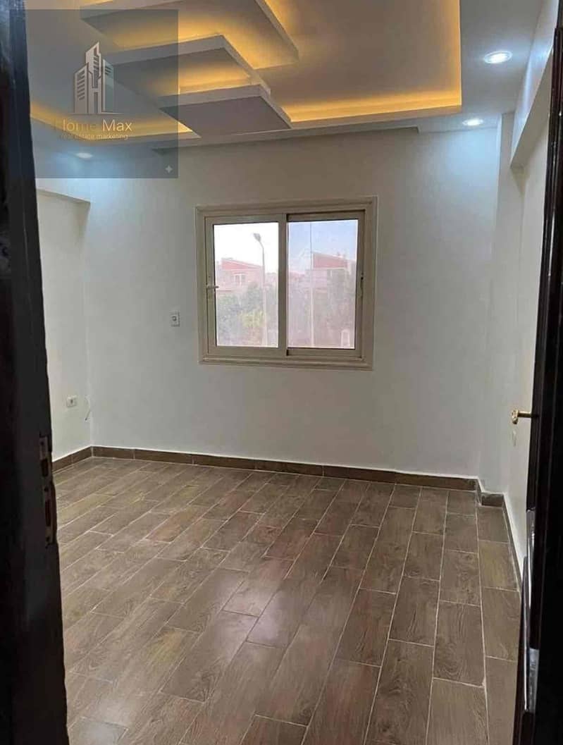 4 a1f21fbc-7d52-4652-a5c7-635a9de56c14. jpg