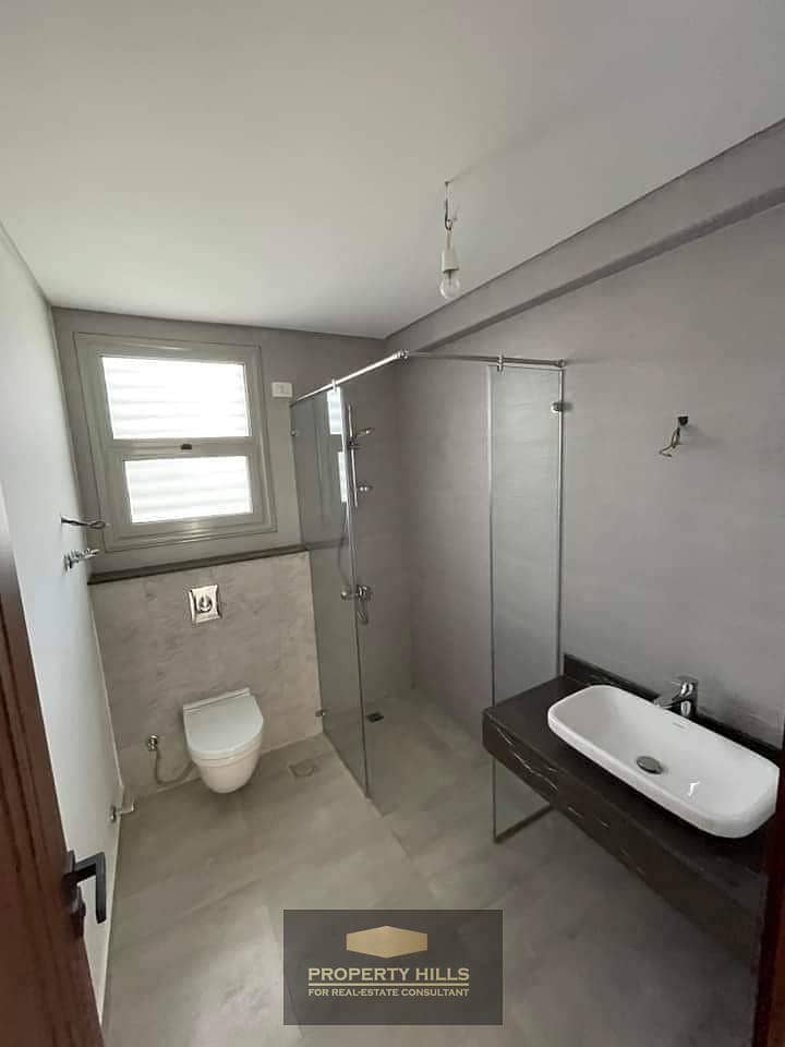 53 WhatsApp Image 2024-09-22 at 11.32. 49 AM (1). jpeg