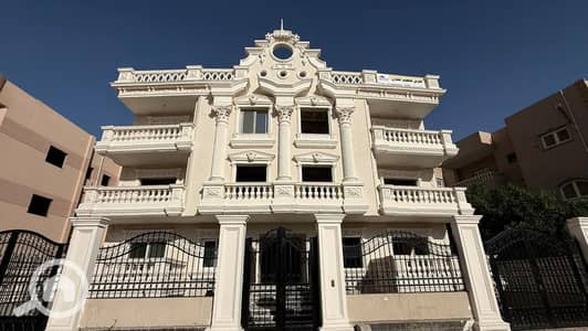 فلیٹ 3 غرف نوم للبيع في مدينة الشروق، القاهرة - WhatsApp Image 2025-12-25 at 12.47. 49. jpeg