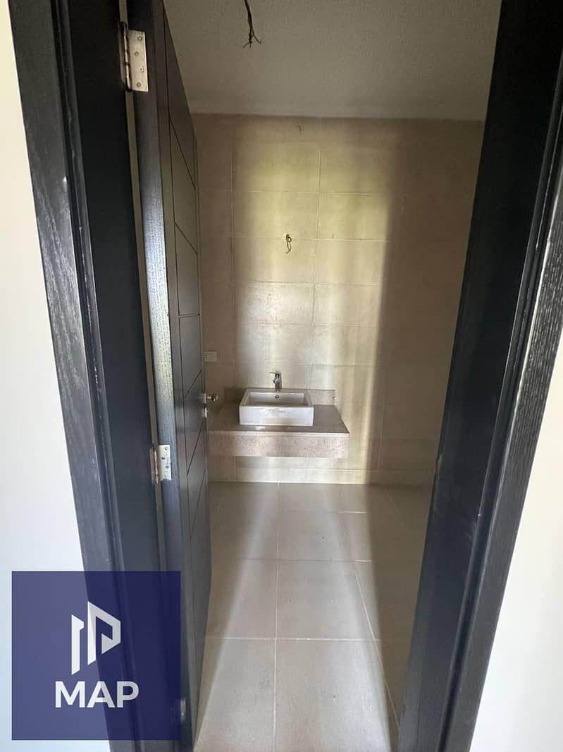 9 WhatsApp Image 2025-02-09 at 12.23. 10 PM (2). jpeg