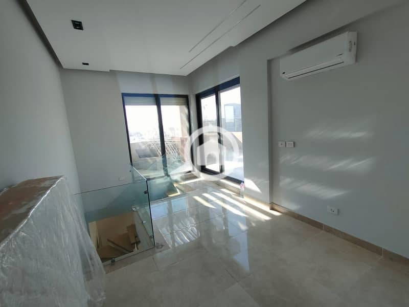 11 WhatsApp Image 2026-01-04 at 5.48. 07 PM (1). jpeg