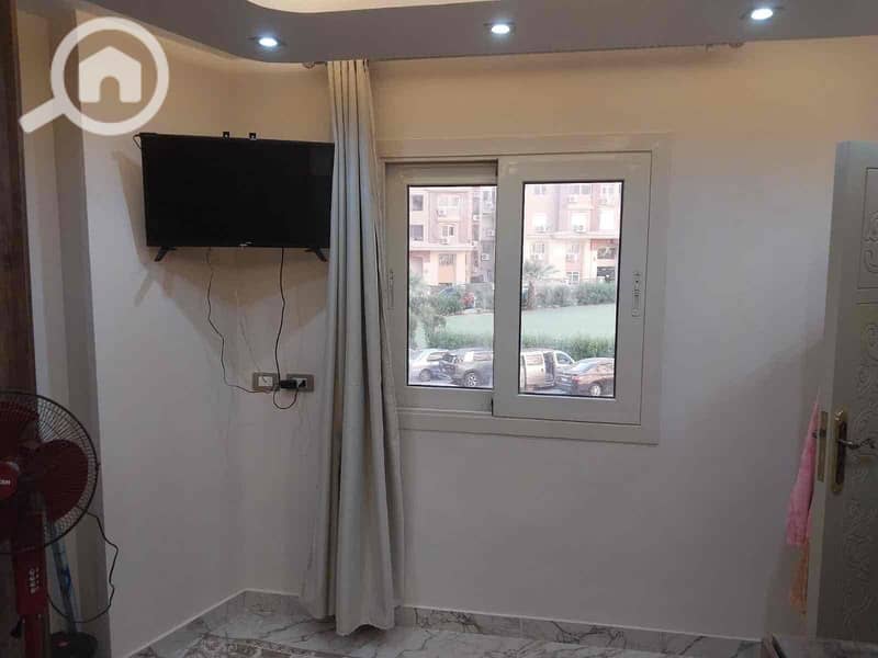 8 a82838cf-caac-4d0b-a5e0-f52b62bf1c0a. jpg