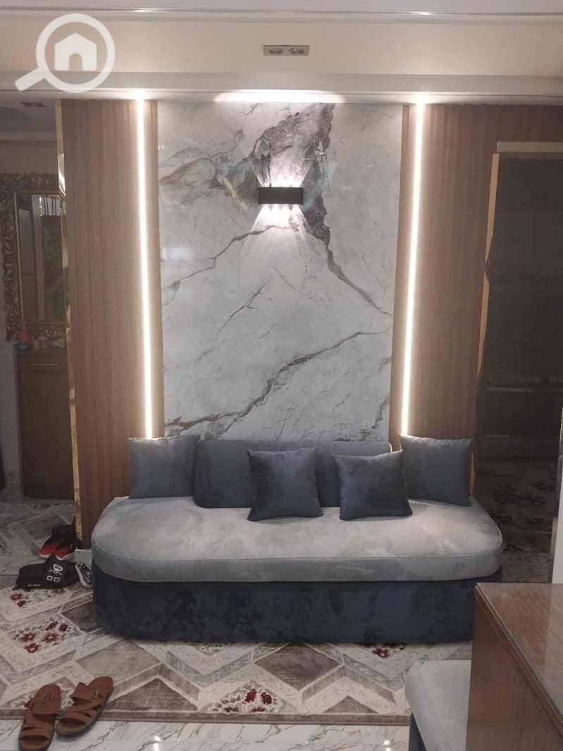 13 17a281a0-c333-40f2-8f34-c0088cc81db0. jpg