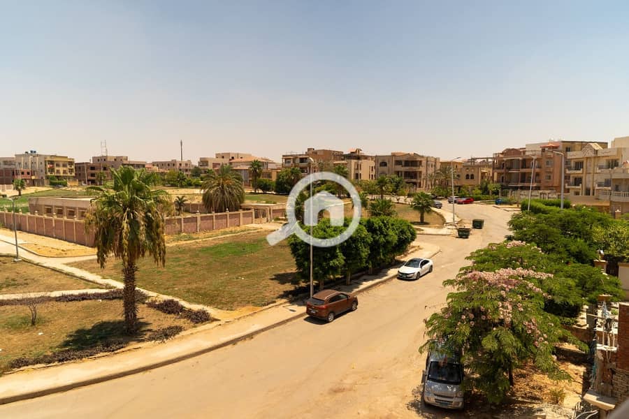 8 WhatsApp Image 2026-01-04 at 22.55. 52 (1). jpeg