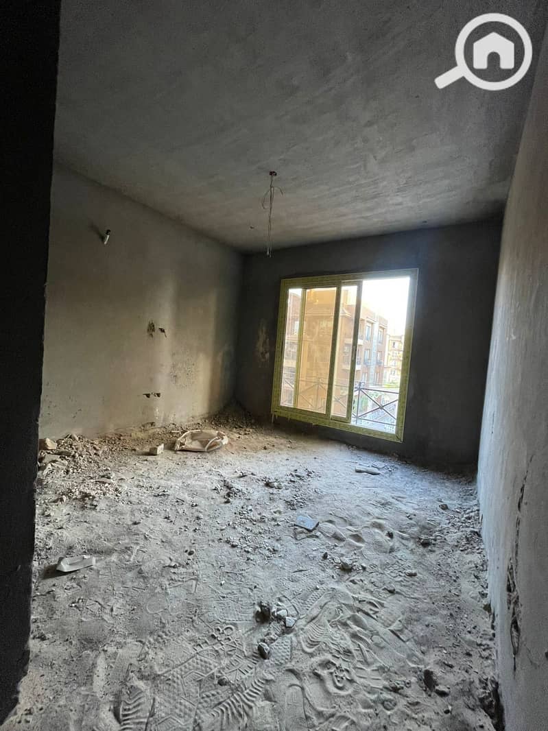 4 WhatsApp Image 2025-10-13 at 7.50. 58 PM (1). jpeg