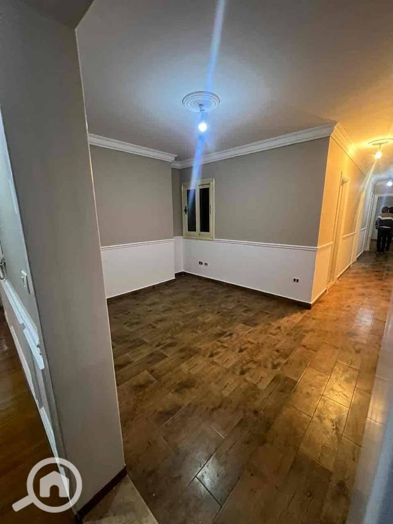 2 1073bd67-60b2-4eef-bd21-9d1642e8d9c9. jpg