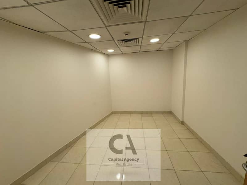 6 3b647615-fa30-4da7-b56f-49c31feb231e. jpg