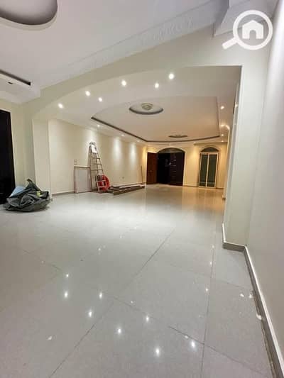 شقة 4 غرف نوم للايجار في الشيخ زايد، الجيزة - WhatsApp Image 2025-12-27 at 10.23. 27 PM. jpeg