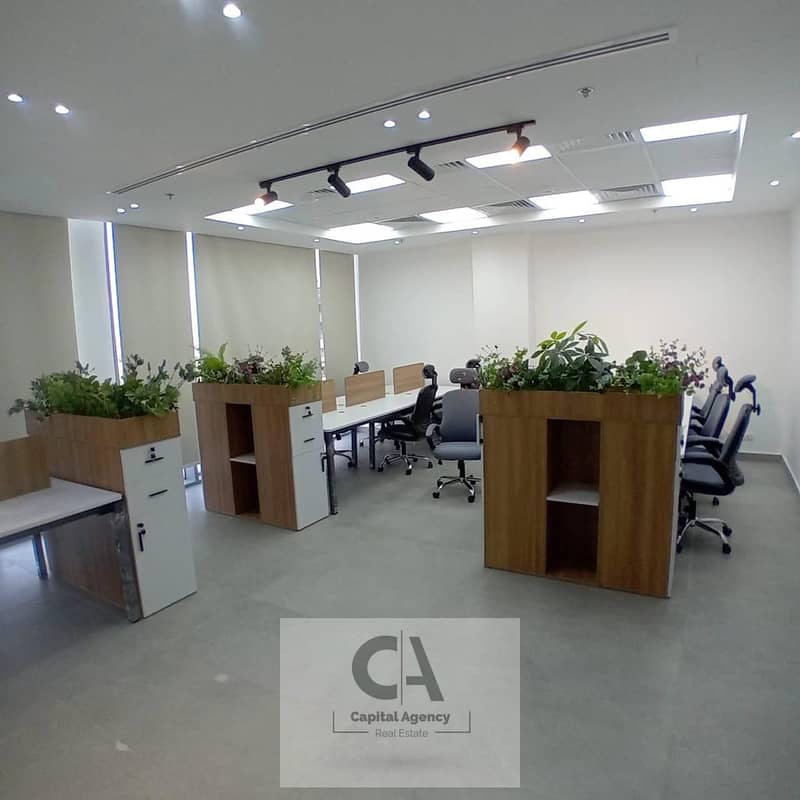 10 b92ea216-3d2b-4f75-8017-0f84c5659007. jpg