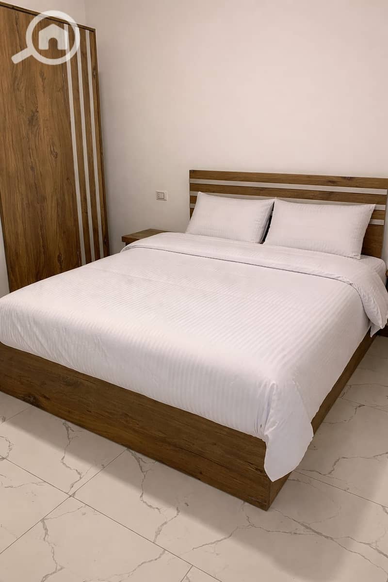 2 AC0266A8-E3BF-4588-B232-88179B58B059. png