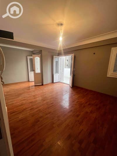 شقة 2 غرفة نوم للايجار في كفر عبدو، الإسكندرية - IMG_6142. jpg