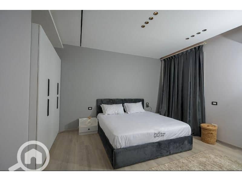 5 44380de4-5308-47e0-98e4-b725769fcac8. jpg