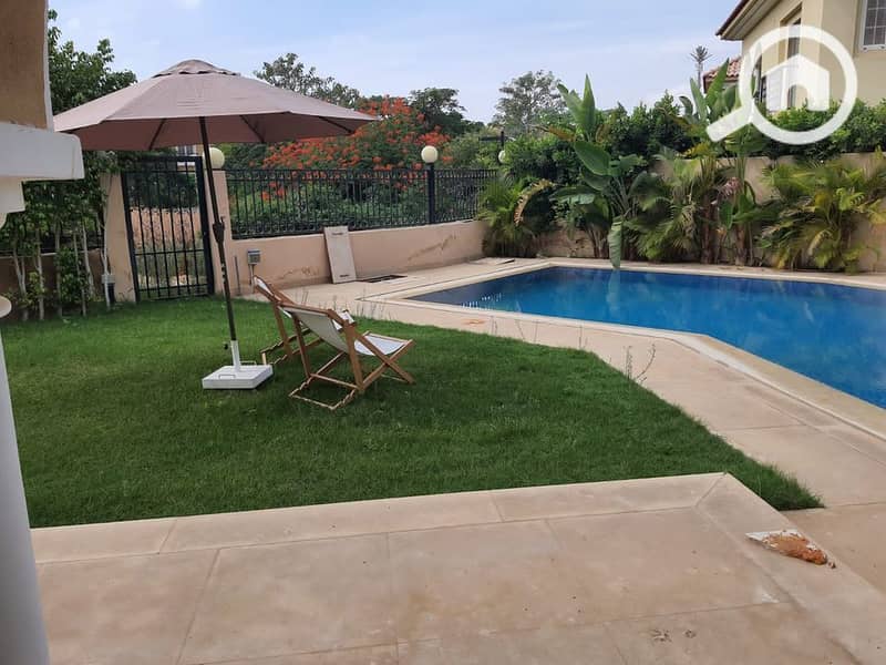 12 428628118_5512115152245481_7752309134353524116_n. jpg