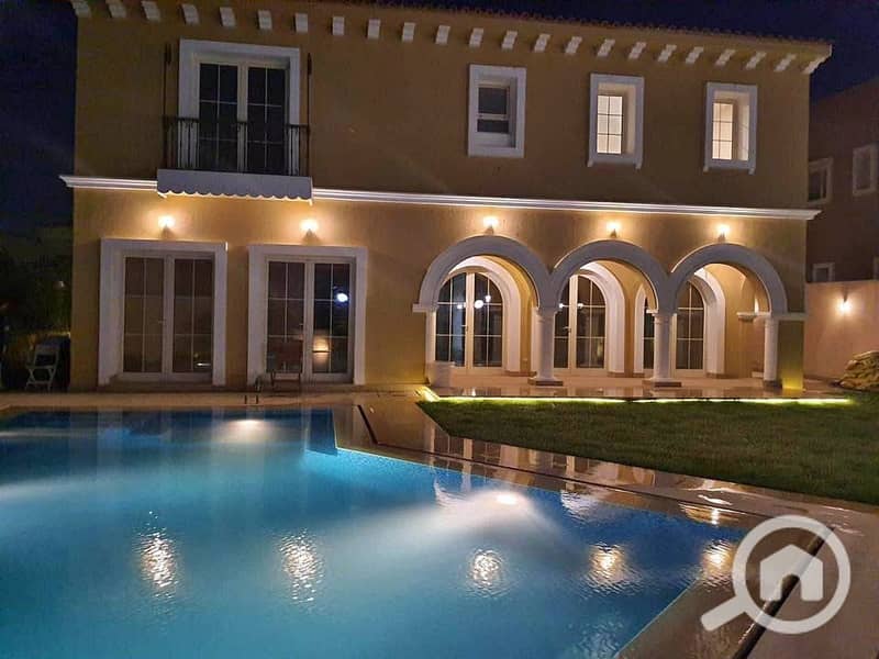 8 610824846_633762826466499_8588534672409435263_n. jpg