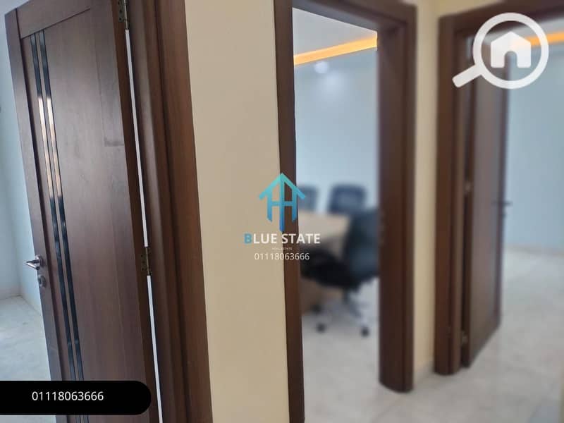 9 01118063666 (7). png