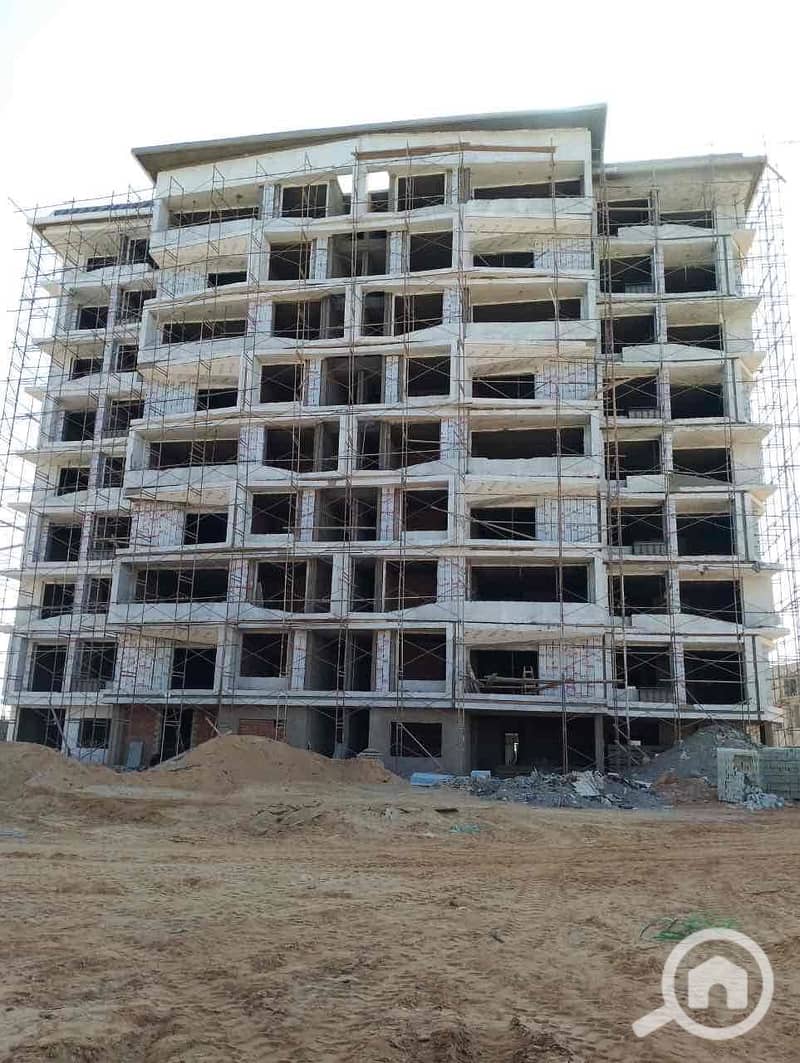 2 e6e3e4e8-0d01-4567-b46c-fd82dc88008c. jpg