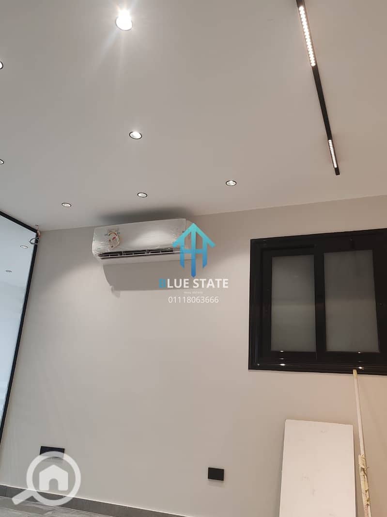 11 01118063666 (7). png