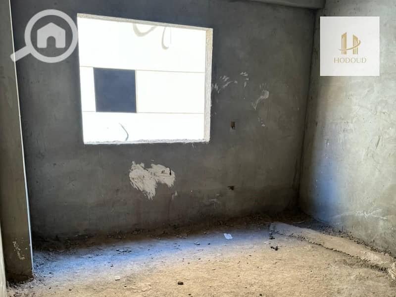 10 8baa8c2e-cece-4b80-a3a8-a9e92c617ca8. png