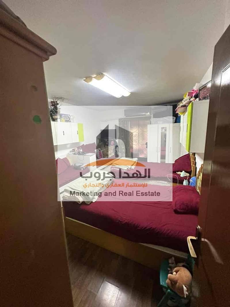 5 7e357868-290a-4f38-a632-083f5b138326. jpg