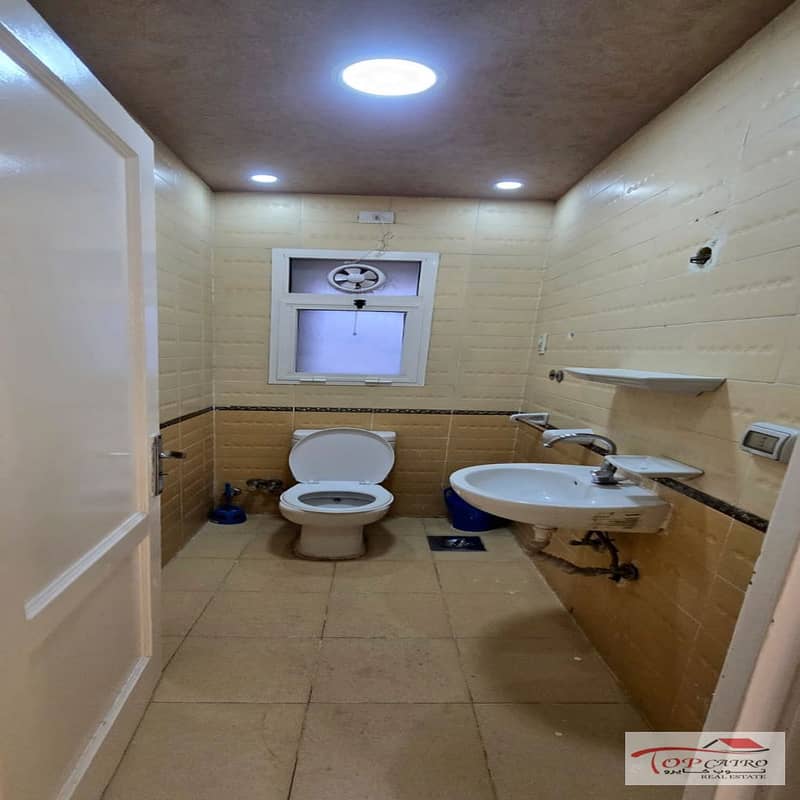 18 WhatsApp Image 2026-01-05 at 8.27. 12 AM_1080x1080. jpg