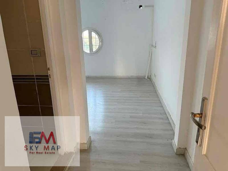 5 eb002a44-9d31-4017-be05-eef14e8f73d1. jpg