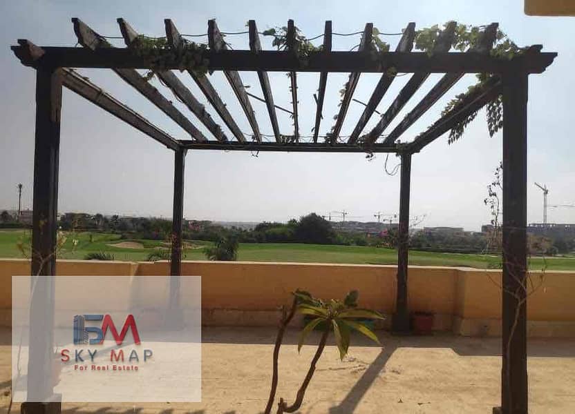 10 dcee8e3e-5cd8-4631-a1bb-ed27ac5deb75. jpg