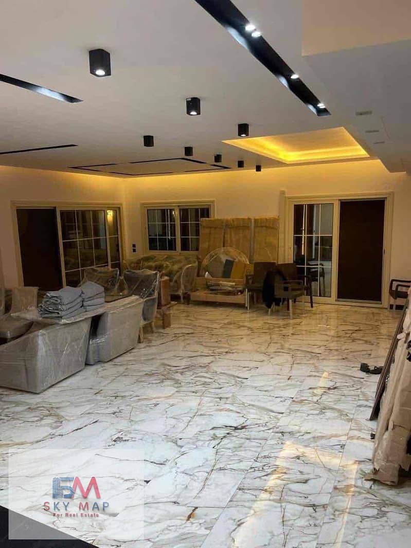 4 b4315bc9-088c-4d05-8c17-400d2bbf2594. jpg