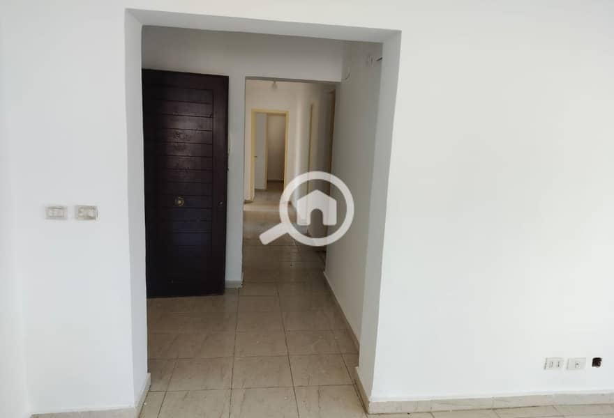 2 1bfce77e-2970-4759-b94e-f2bf4c401fda. jpg