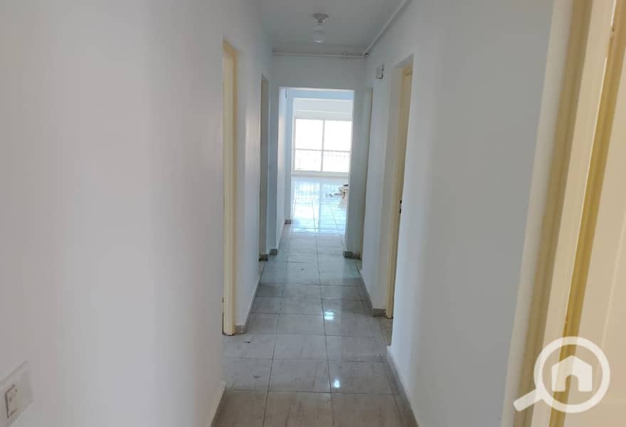 6 82510a7c-142f-4897-8666-80452d6cd76c. jpg