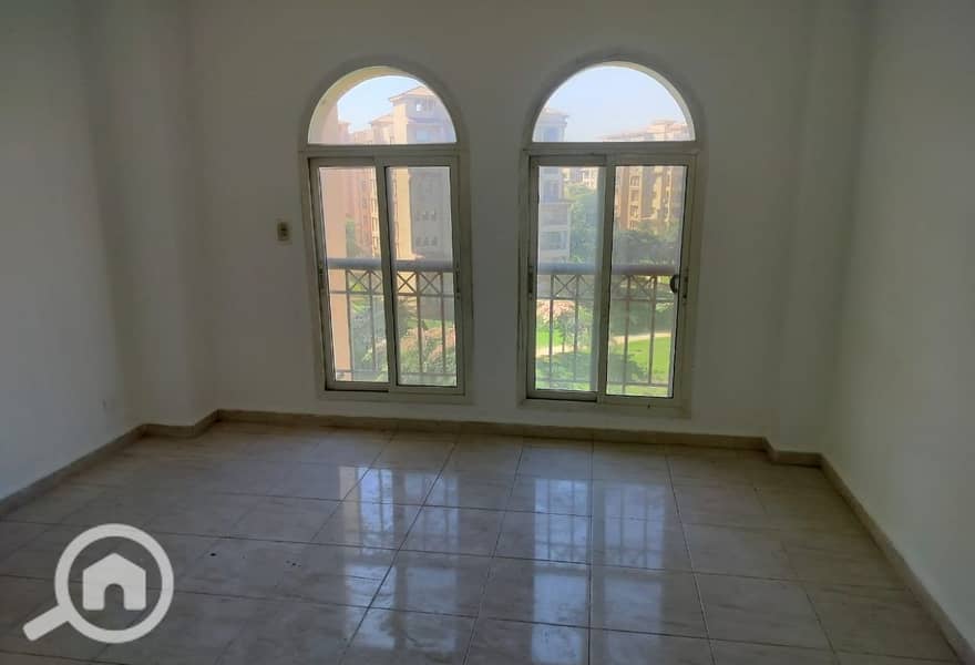 10 d8115f33-dcd1-4b22-b705-506369c2d0b1. jpg