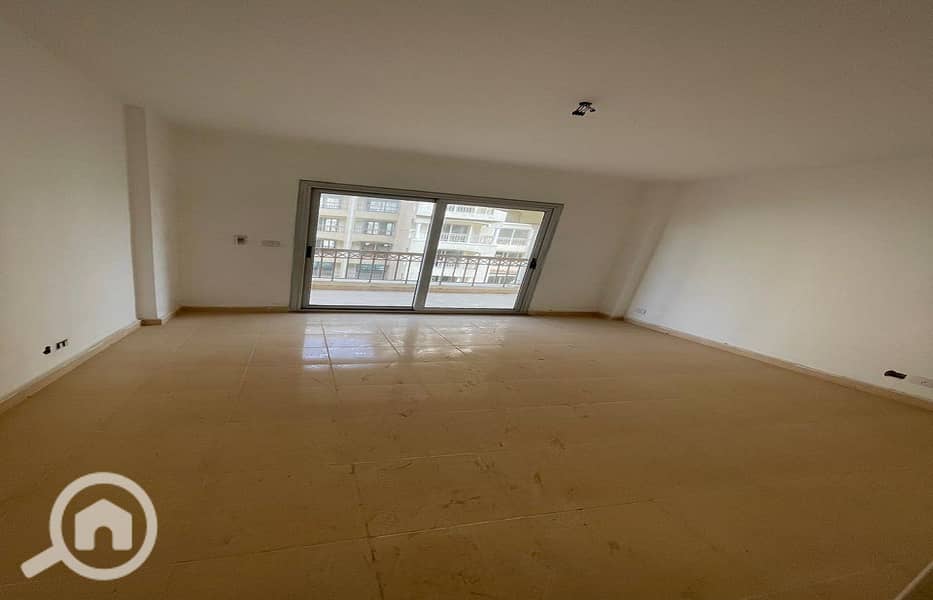 10 caa3060e-e506-46b6-8dd7-6ec34720d6e0. jpg