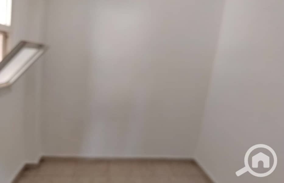 12 a889a288-f63c-466b-8ecd-04e779cc7df9. jpg