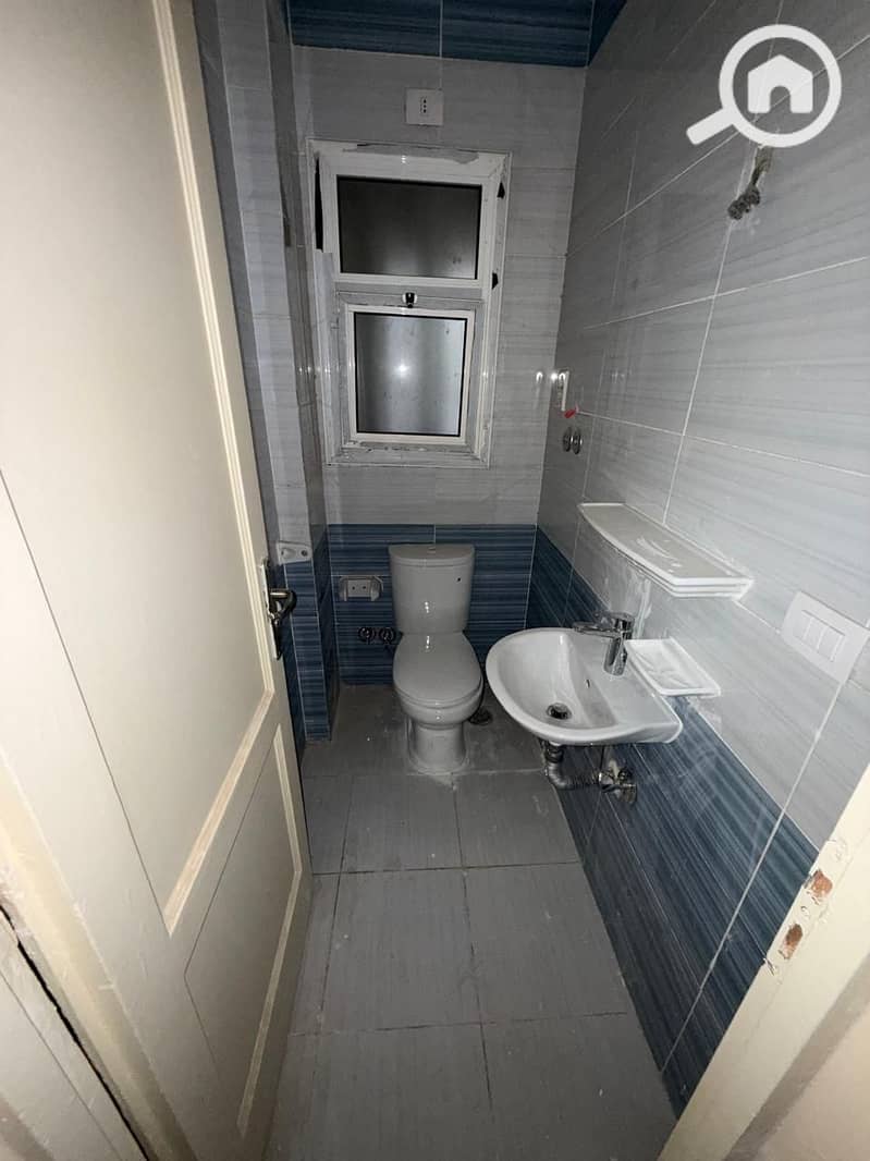 7 c76e9d0a-5956-44ba-bc8d-929151491eed - Copy. jpg