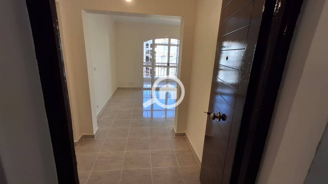 13 c3c4cef5-32e8-498c-a430-e1b958ff1e7e. jpg