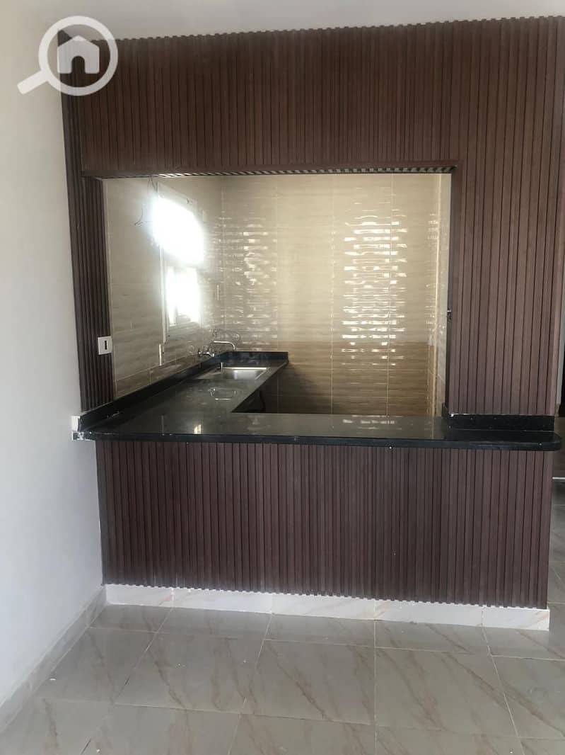 5 319ddc4a-e394-4d39-9dd4-a842b079d0e6. jpg