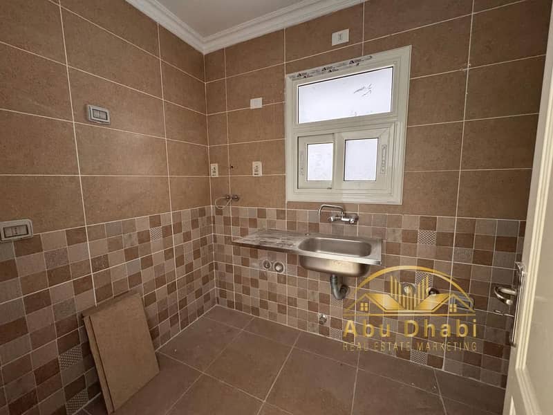 6 a6582d21-ba55-4de1-a213-aad8ff290080. jpg