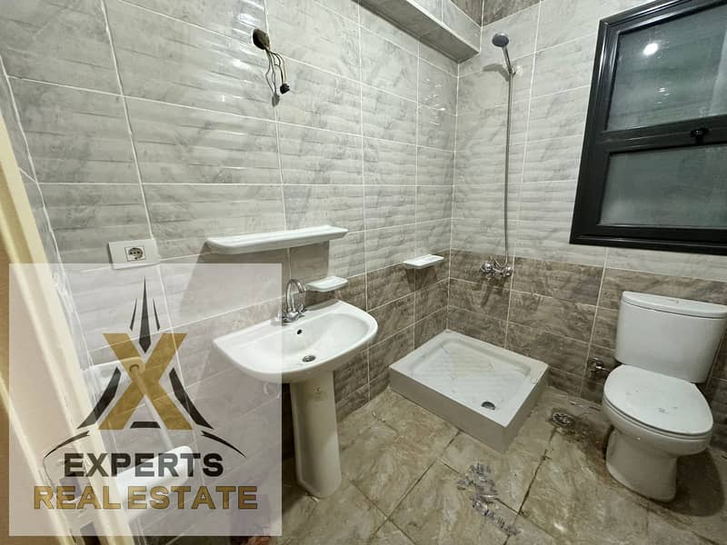 3 6a4103e8-f48d-48fc-9b70-23c0d6008a35. jpg