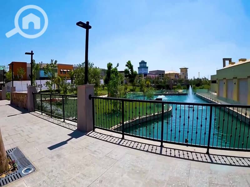 10 737183f9-99c0-4059-94b3-fd7f9f62617e. jpeg