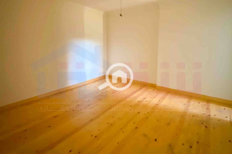 7 WhatsApp Image 2026-01-04 at 11.06. 48 AM. jpg