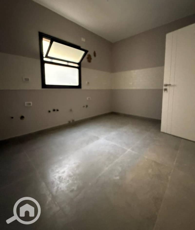 10 WhatsApp Image 2025-11-25 at 11.22. 38 AM. jpeg