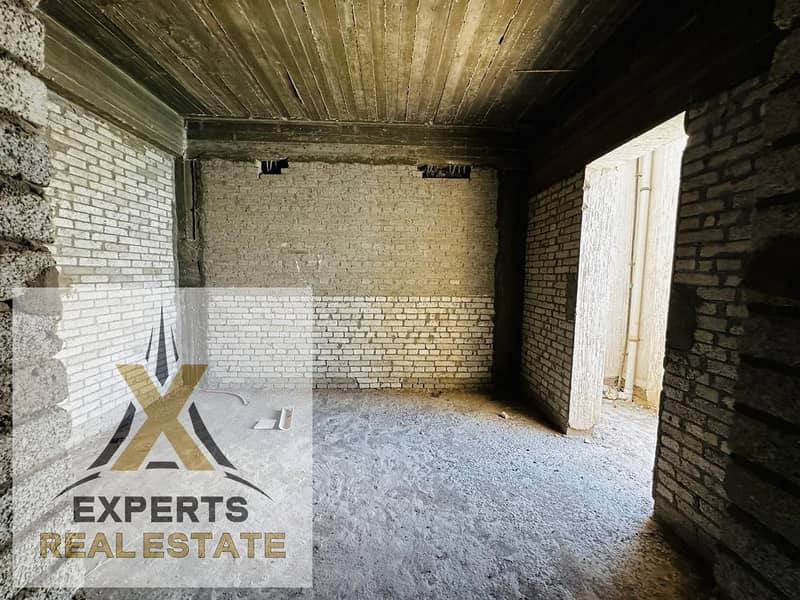 4 907f3aa6-967f-48a5-befa-bc667498f3be. jpg