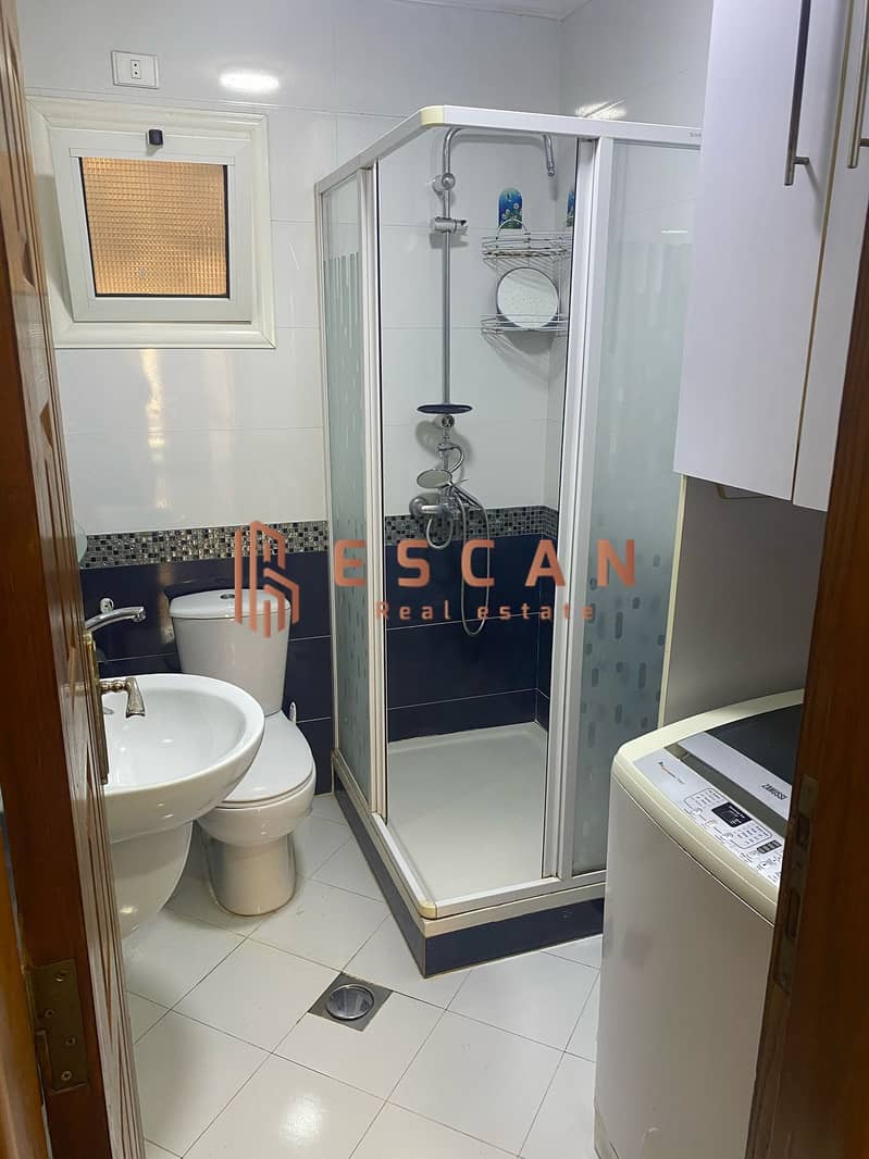 11 e9fdbf9a-96ef-40b3-b2ff-608976665770. jpg