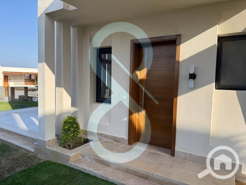 6 PHOTO-2026-01-04-16-35-57 19. jpeg