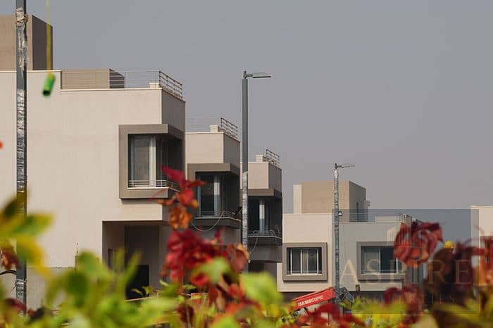 4 2thuC8bUThk32C6oA2JL8jdMxEdnLF. jpg