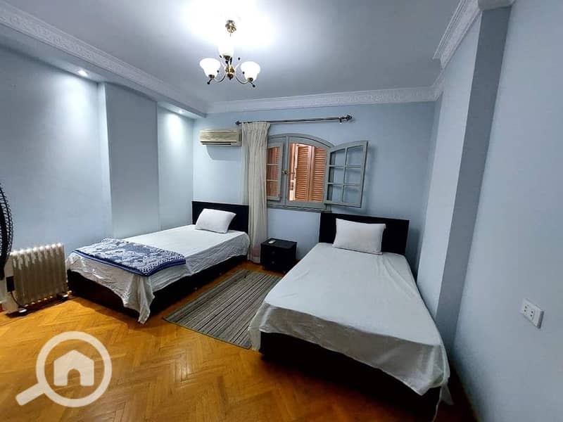 4 3a5ce215-ec73-43d0-b0d4-0625fb008e81. jpeg