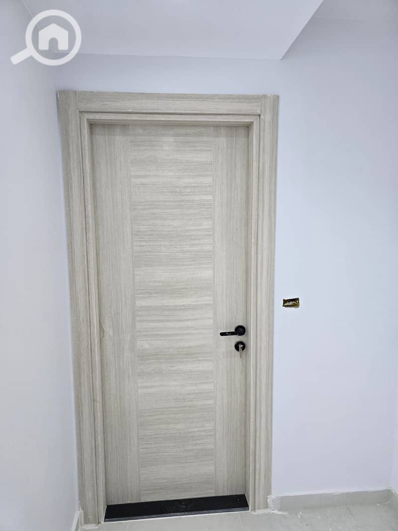 10 WhatsApp Image 2026-01-05 at 11.39. 40 AM (1). jpeg