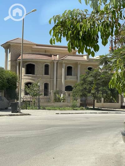 8 Bedroom Villa for Sale in Sheikh Zayed, Giza - WhatsApp Image 2025-05-06 at 12.22. 59_27c040f6. jpg
