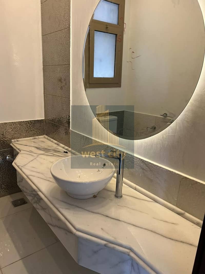 5 IMG-20251230-WA0072(1). jpg