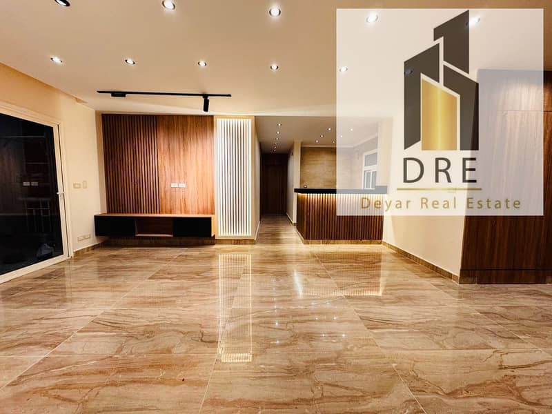 4 92403eff-9d1a-4bc7-b003-960088828812. jpg