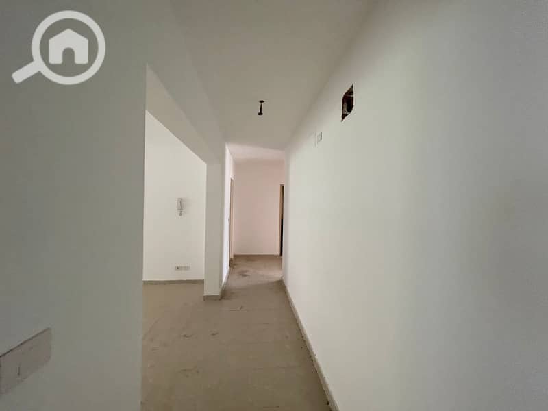 7 573cbbbb-df7a-4216-9af2-f4431de53f49. jpg